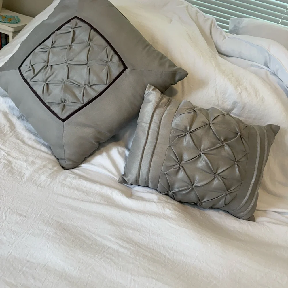 Elegant Gray Decorative Pillow Set